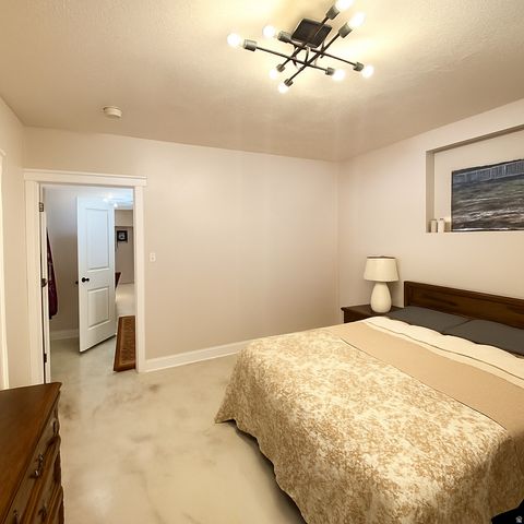 Tiny photo for 2058 COMANCHE WAY, Farmington, UT 84025 (MLS # 2127112)