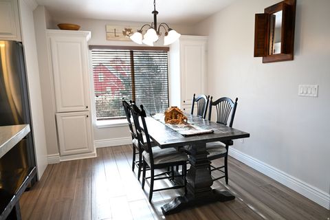 Tiny photo for 2058 COMANCHE WAY, Farmington, UT 84025 (MLS # 2127112)