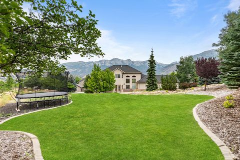 Tiny photo for 596 S CASCADE CT, Alpine, UT 84004 (MLS # 2100807)