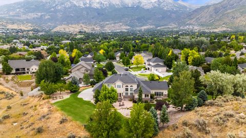 Tiny photo for 596 S CASCADE CT, Alpine, UT 84004 (MLS # 2100807)