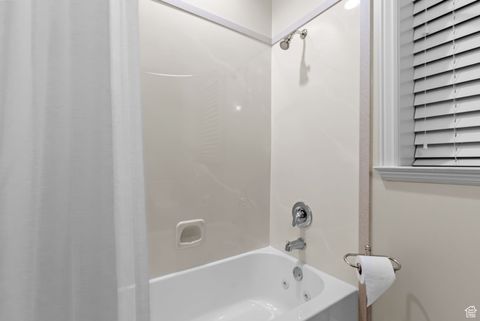 Tiny photo for 596 S CASCADE CT, Alpine, UT 84004 (MLS # 2100807)