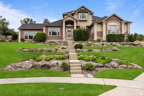Photo of 596 S CASCADE CT, Alpine, UT 84004 (MLS # 2100807)