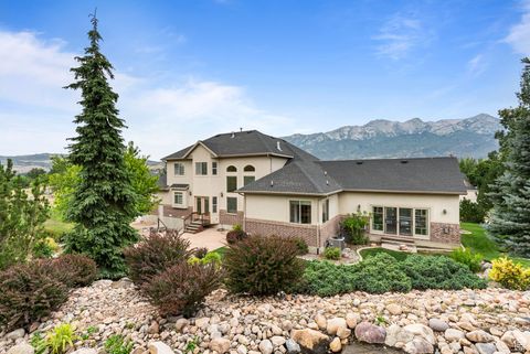 Tiny photo for 596 S CASCADE CT, Alpine, UT 84004 (MLS # 2100807)