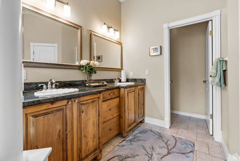 Tiny photo for 596 S CASCADE CT, Alpine, UT 84004 (MLS # 2100807)