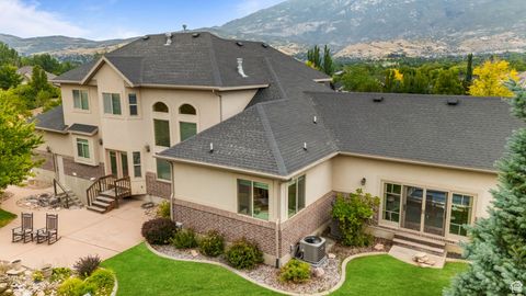 Tiny photo for 596 S CASCADE CT, Alpine, UT 84004 (MLS # 2100807)