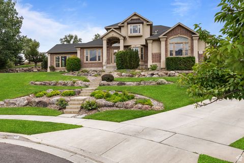 Tiny photo for 596 S CASCADE CT, Alpine, UT 84004 (MLS # 2100807)