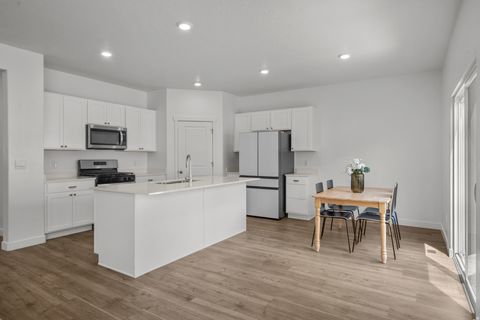 Tiny photo for 1361 S 3750 E, Spanish Fork, UT 84660 (MLS # 2173079)