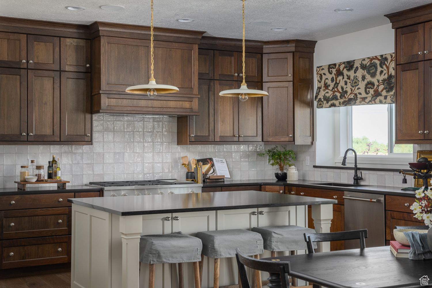 BELMONT FARMS 5 - Residential
