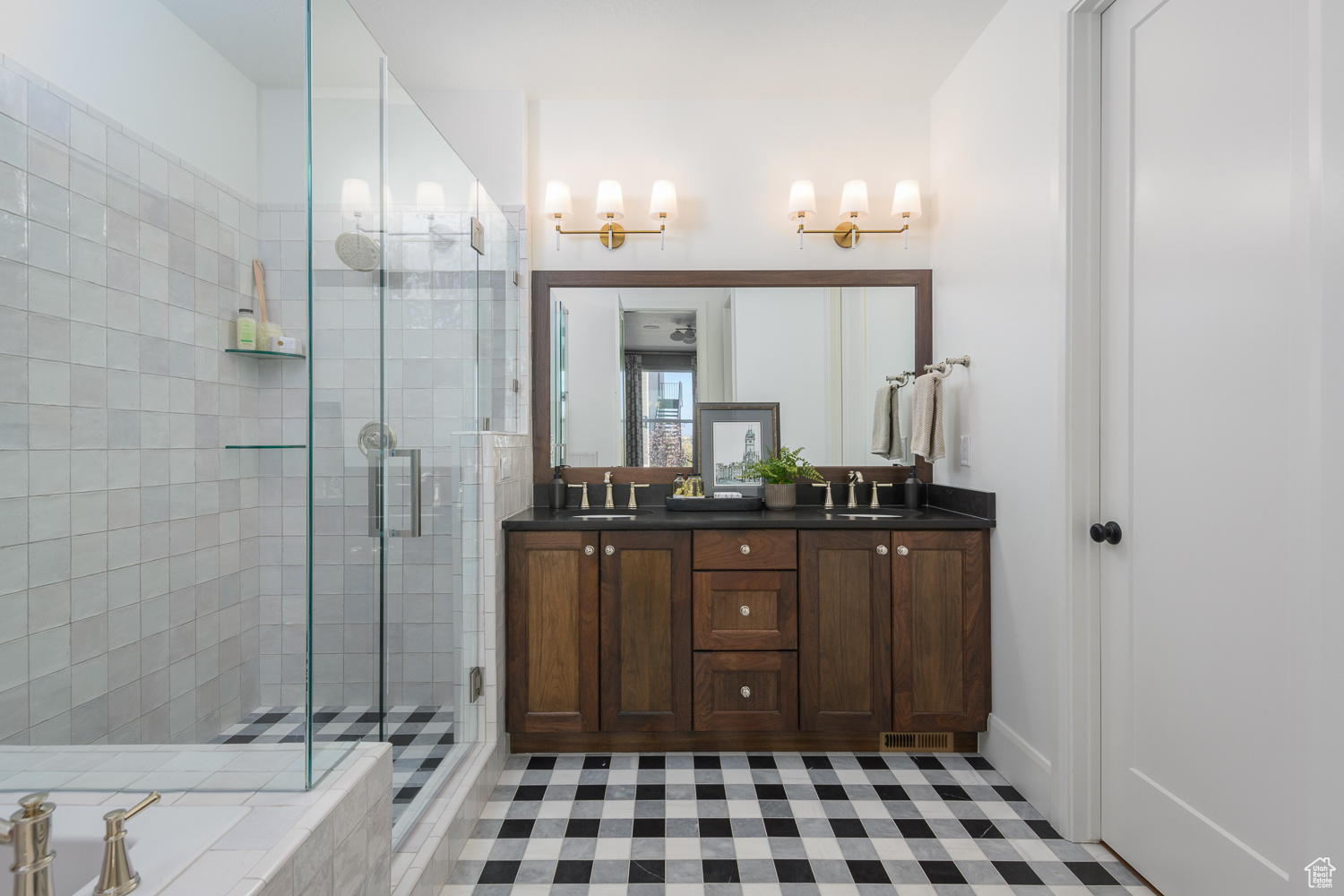 BELMONT FARMS 5 - Residential