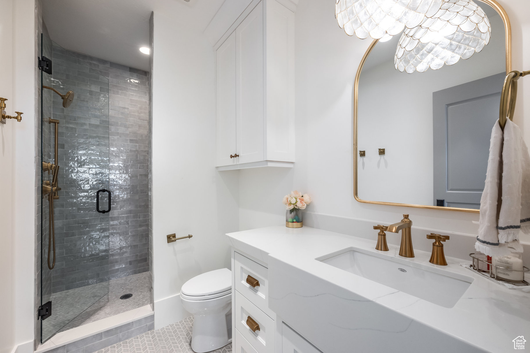 WOODLAND HILLS - Residential