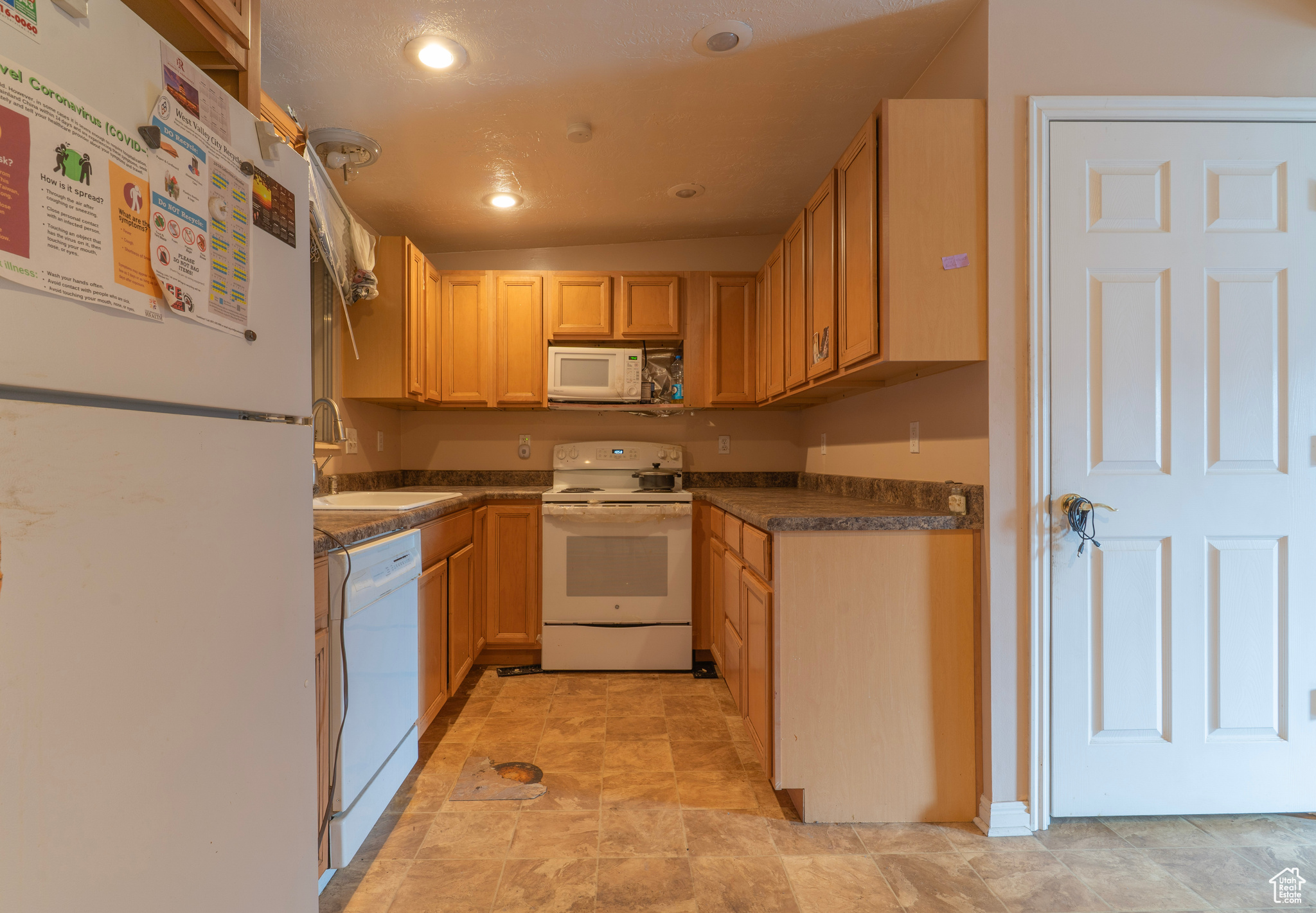 HUNTINGTON PLACE - Residential
