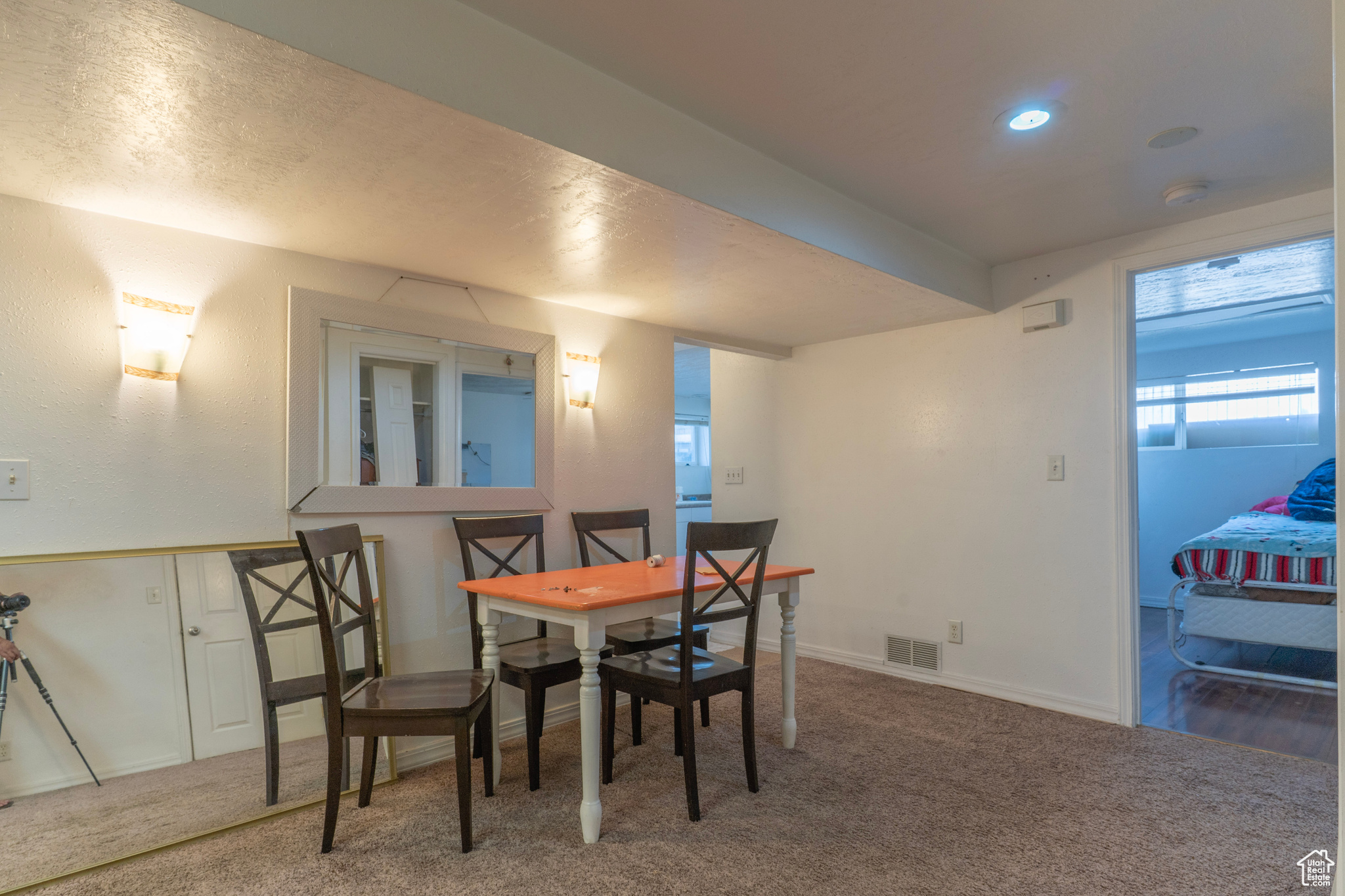 HUNTINGTON PLACE - Residential
