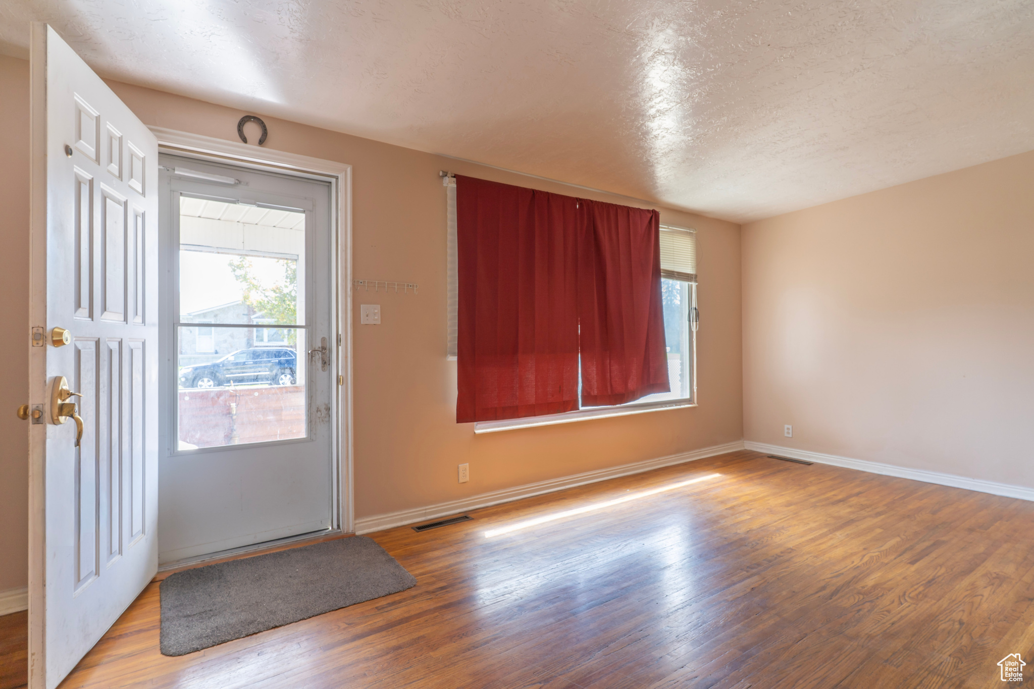 HUNTINGTON PLACE - Residential