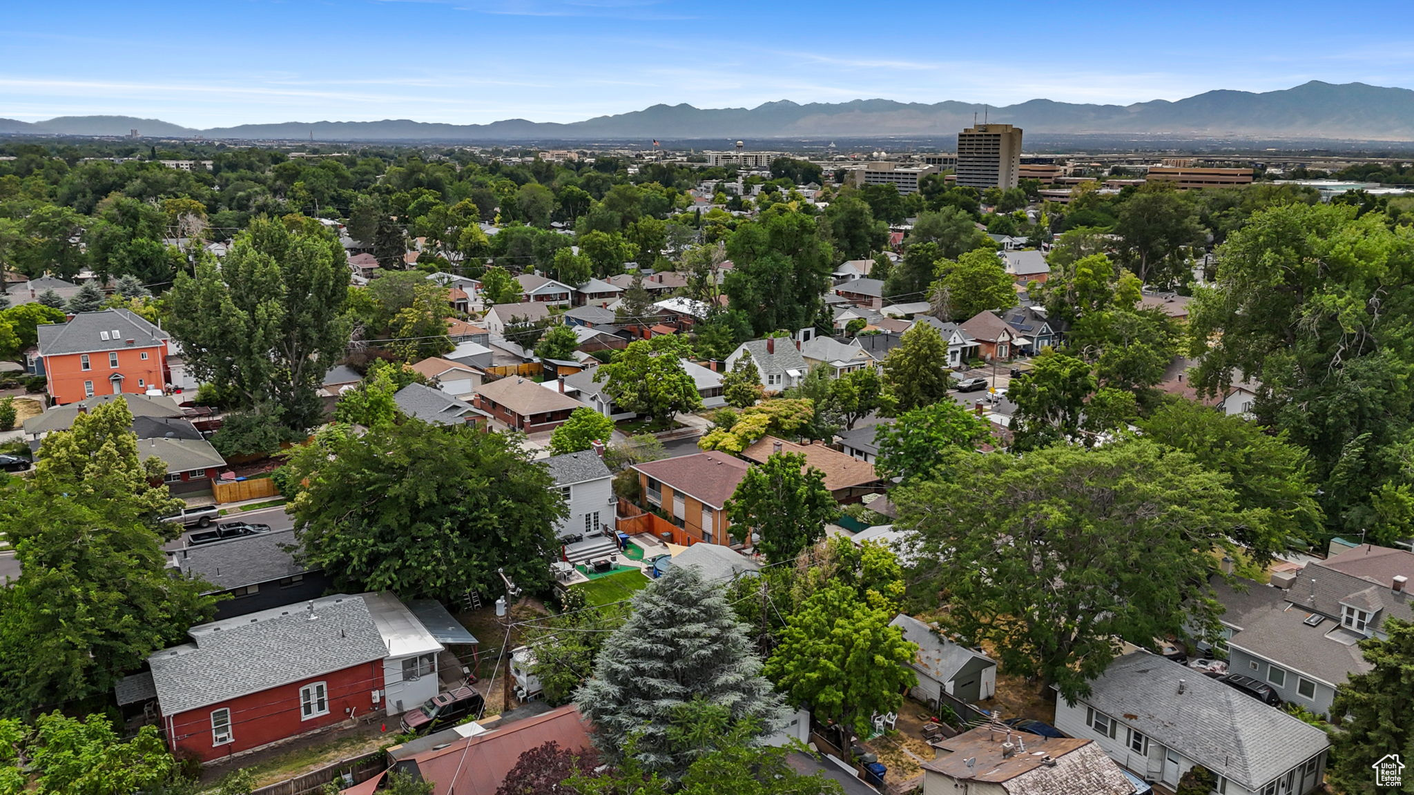 BIG FIELD SUR - Residential Income