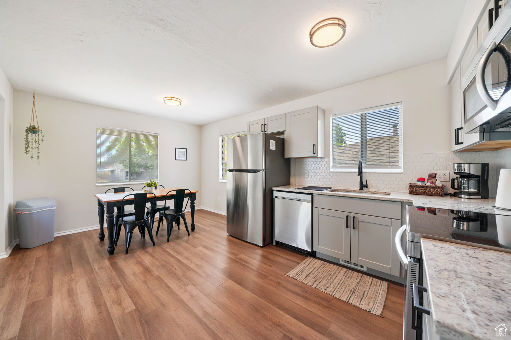 BIG FIELD SUR - Residential Income