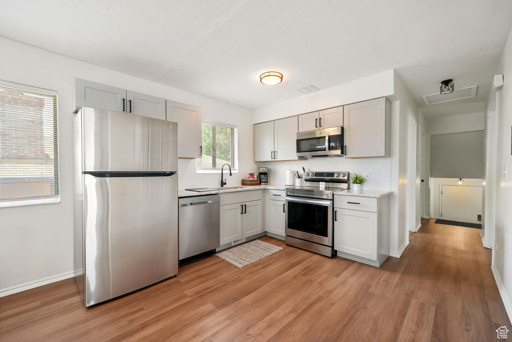 BIG FIELD SUR - Residential Income