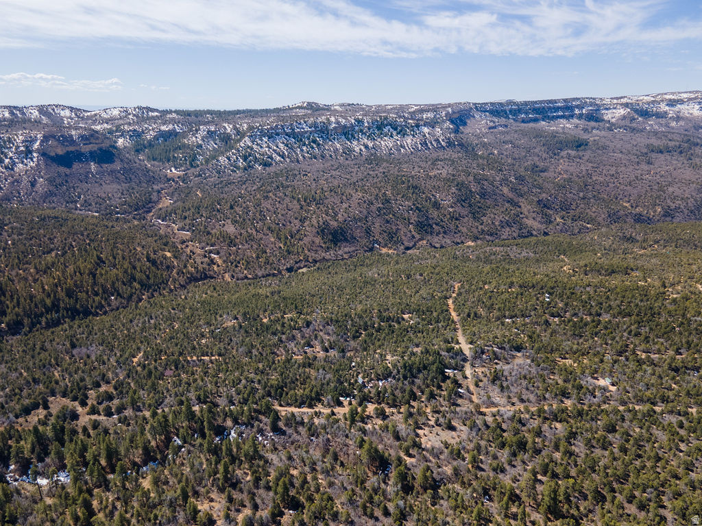 COUGAR CANYON - Land