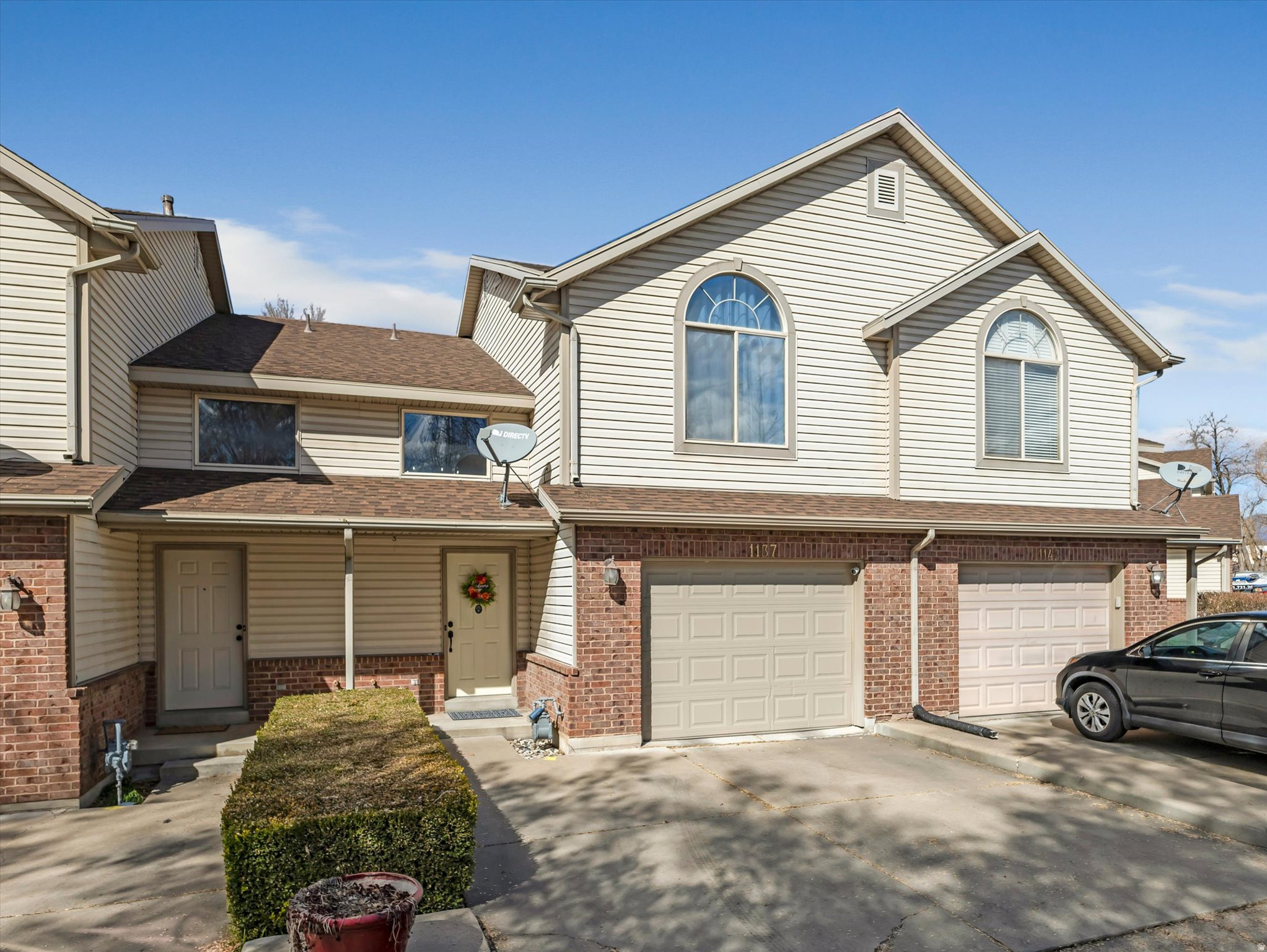 HOLMES CREEK - Residential