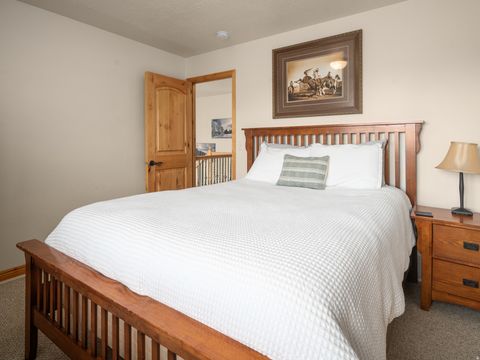 Tiny photo for 5184 E FAIRVIEW LOOP C404 Loop, Eden, UT 84310 (MLS # 2145447)