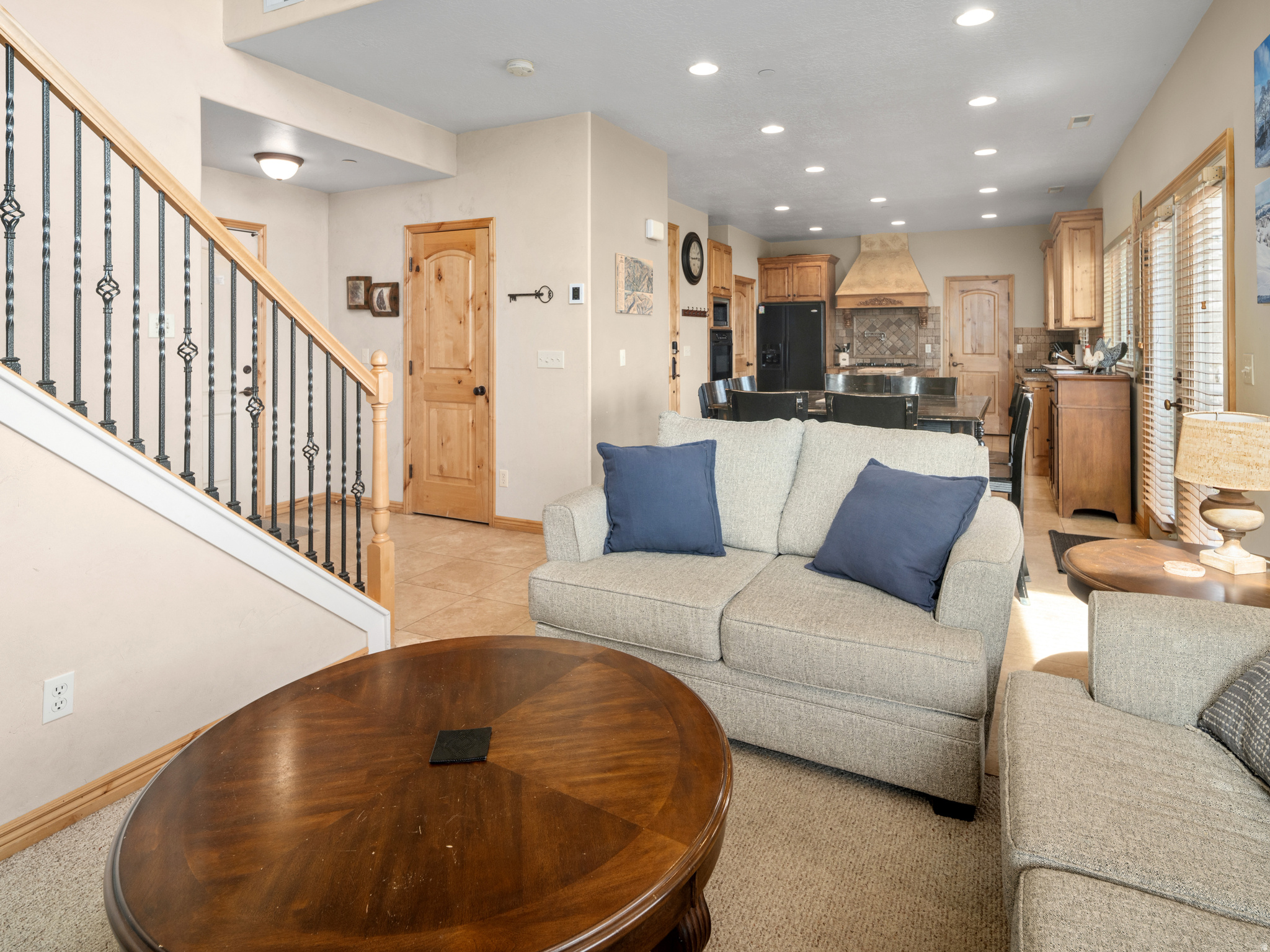 THE CASCADES - Residential