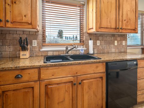 Tiny photo for 5184 E FAIRVIEW LOOP C404 Loop, Eden, UT 84310 (MLS # 2145447)