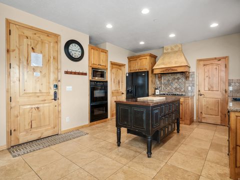 Tiny photo for 5184 E FAIRVIEW LOOP C404 Loop, Eden, UT 84310 (MLS # 2145447)
