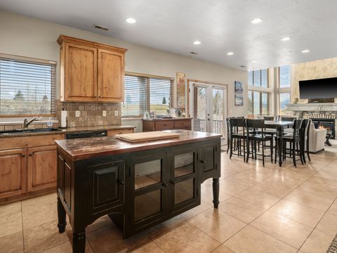 Tiny photo for 5184 E FAIRVIEW LOOP C404 Loop, Eden, UT 84310 (MLS # 2145447)