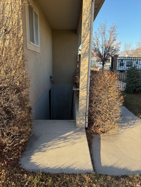 TRENT B - Residential