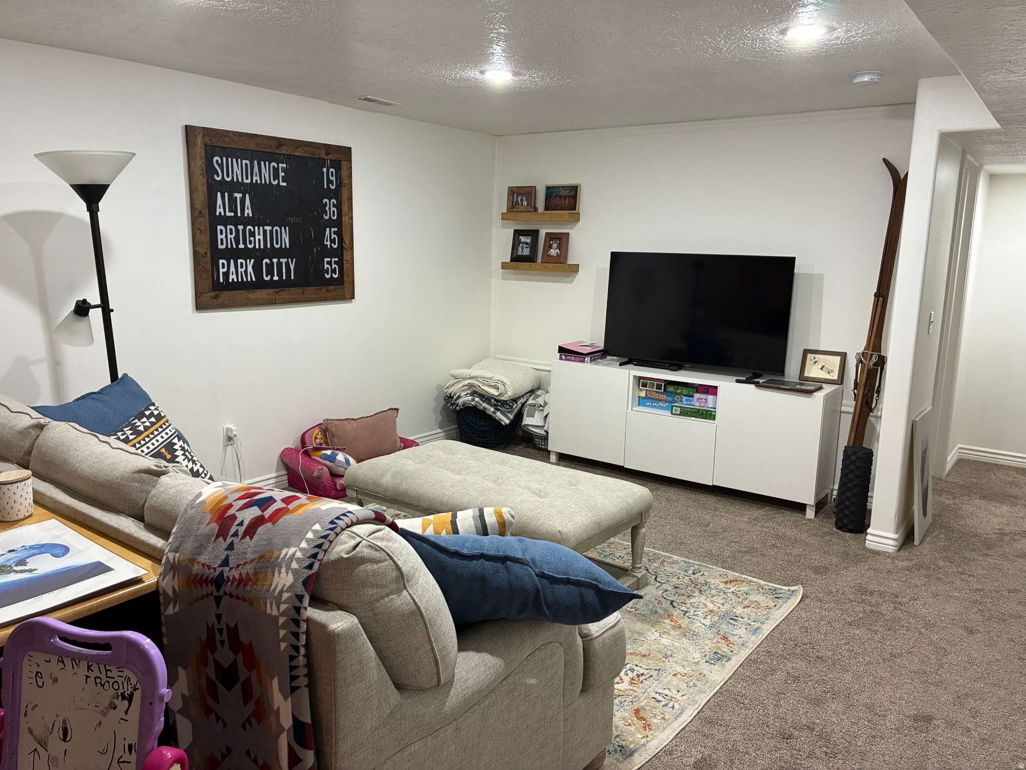 TRENT B - Residential