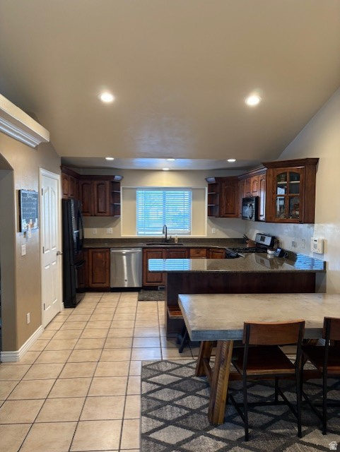 TRENT B - Residential