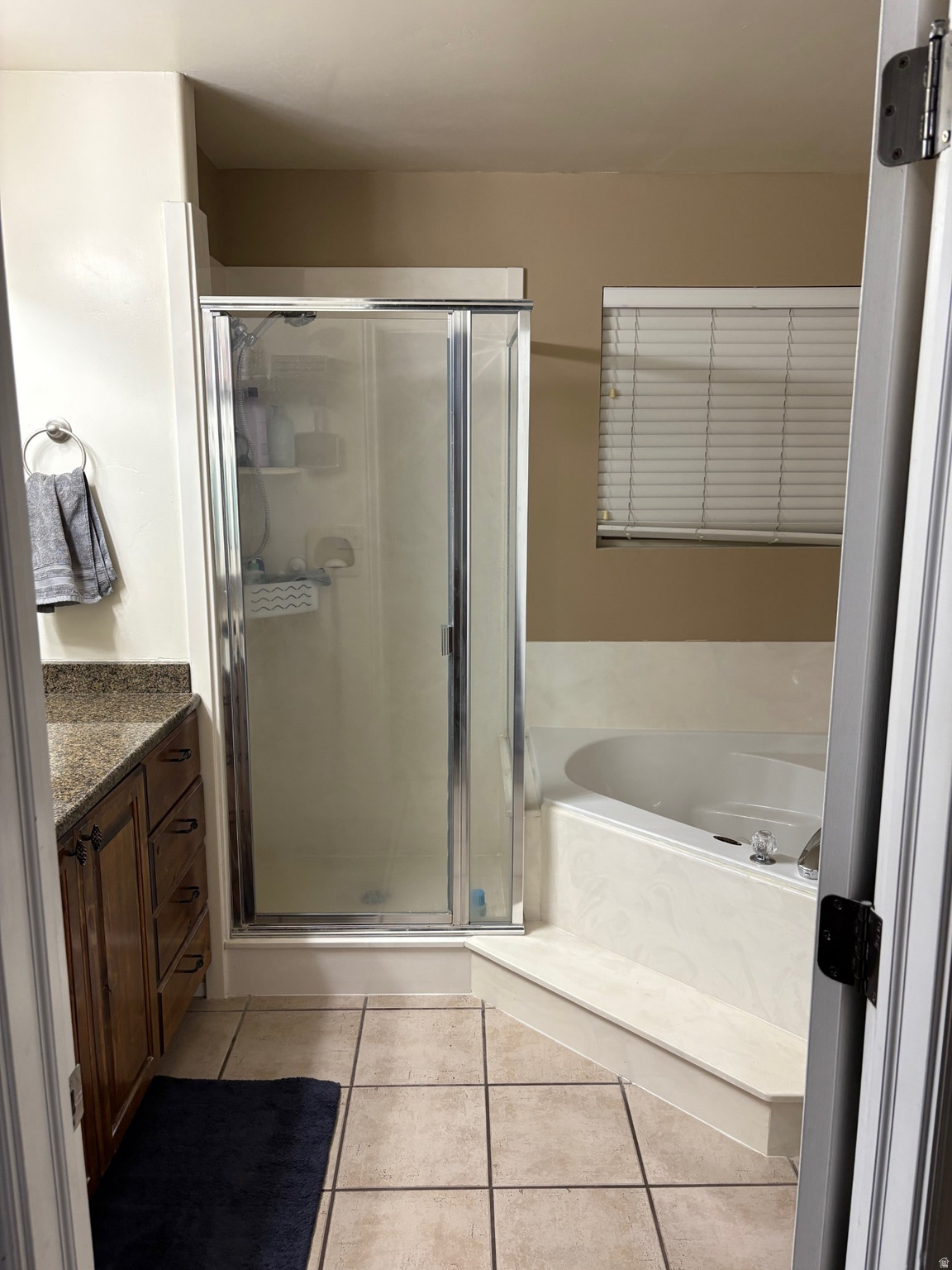 TRENT B - Residential