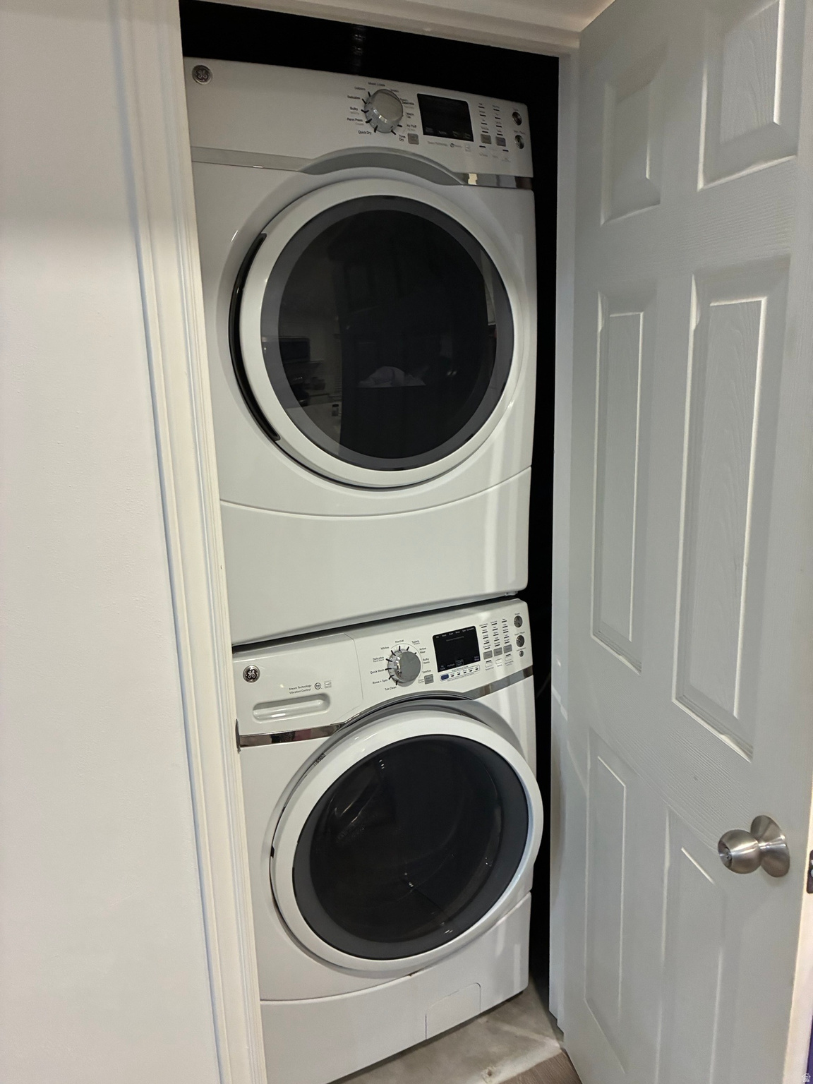 TRENT B - Residential