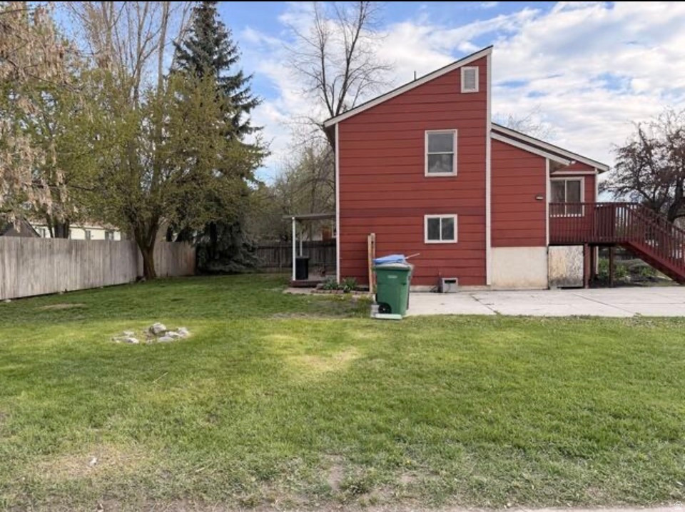 COUNTRY MANOR - Residential