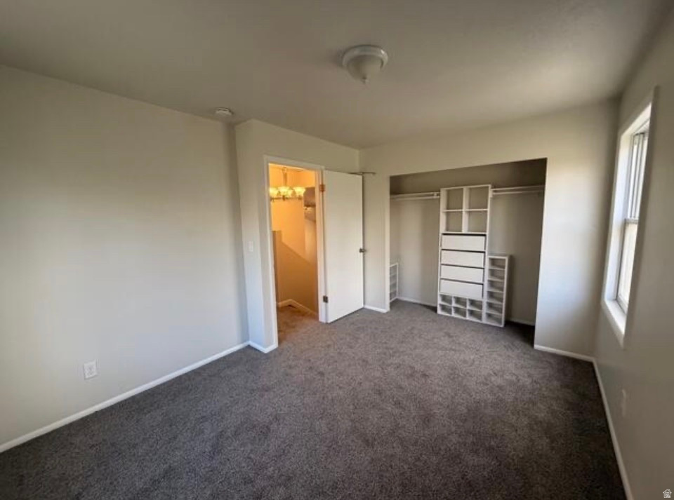 COUNTRY MANOR - Residential