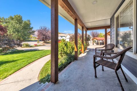 Tiny photo for 550 N 200 E, Wellsville, UT 84339 (MLS # 2120796)