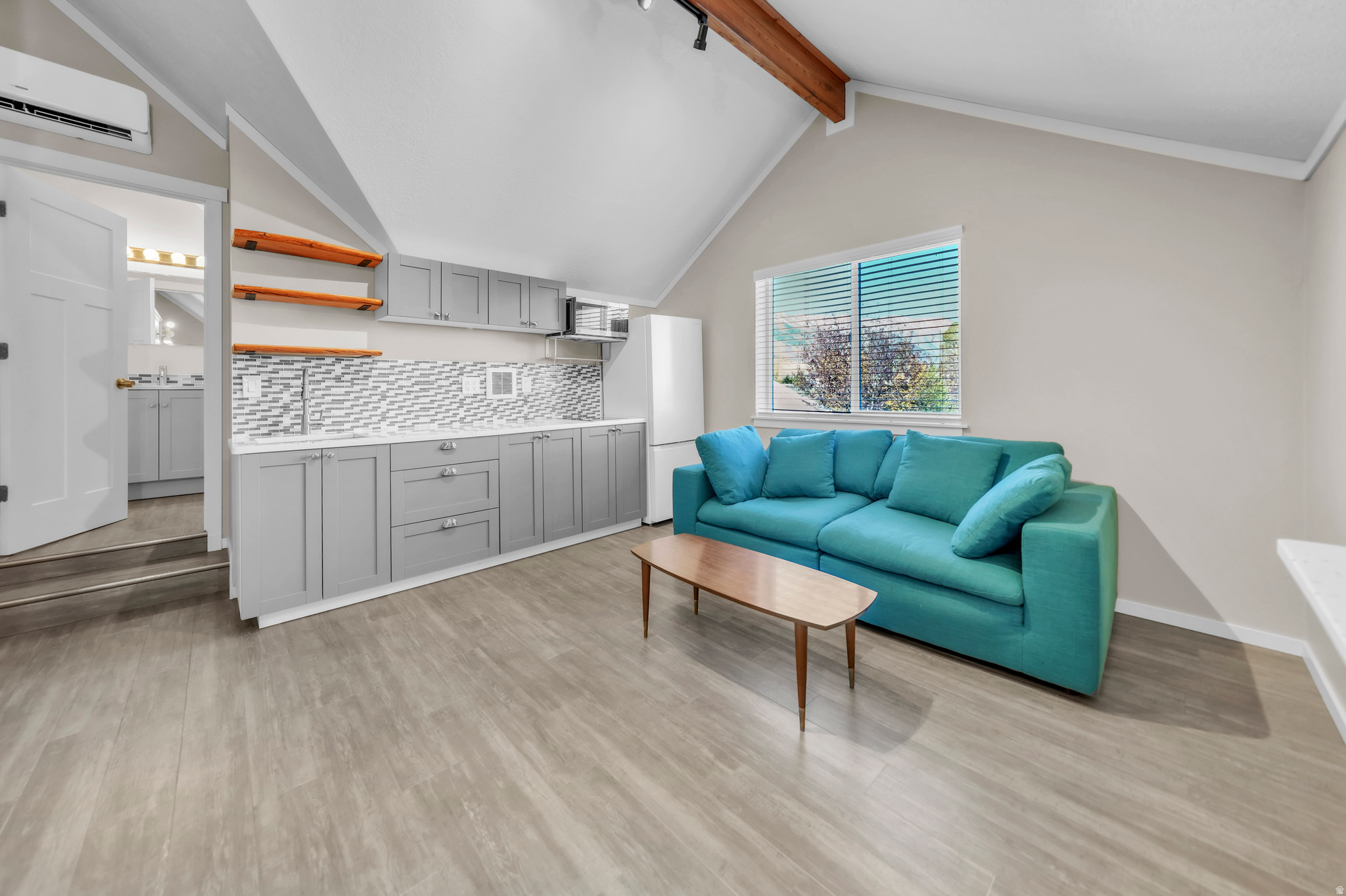 NORTH FIELD ESTATES SUBD - Residential