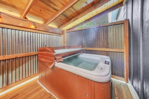 Tiny photo for 550 N 200 E, Wellsville, UT 84339 (MLS # 2120796)