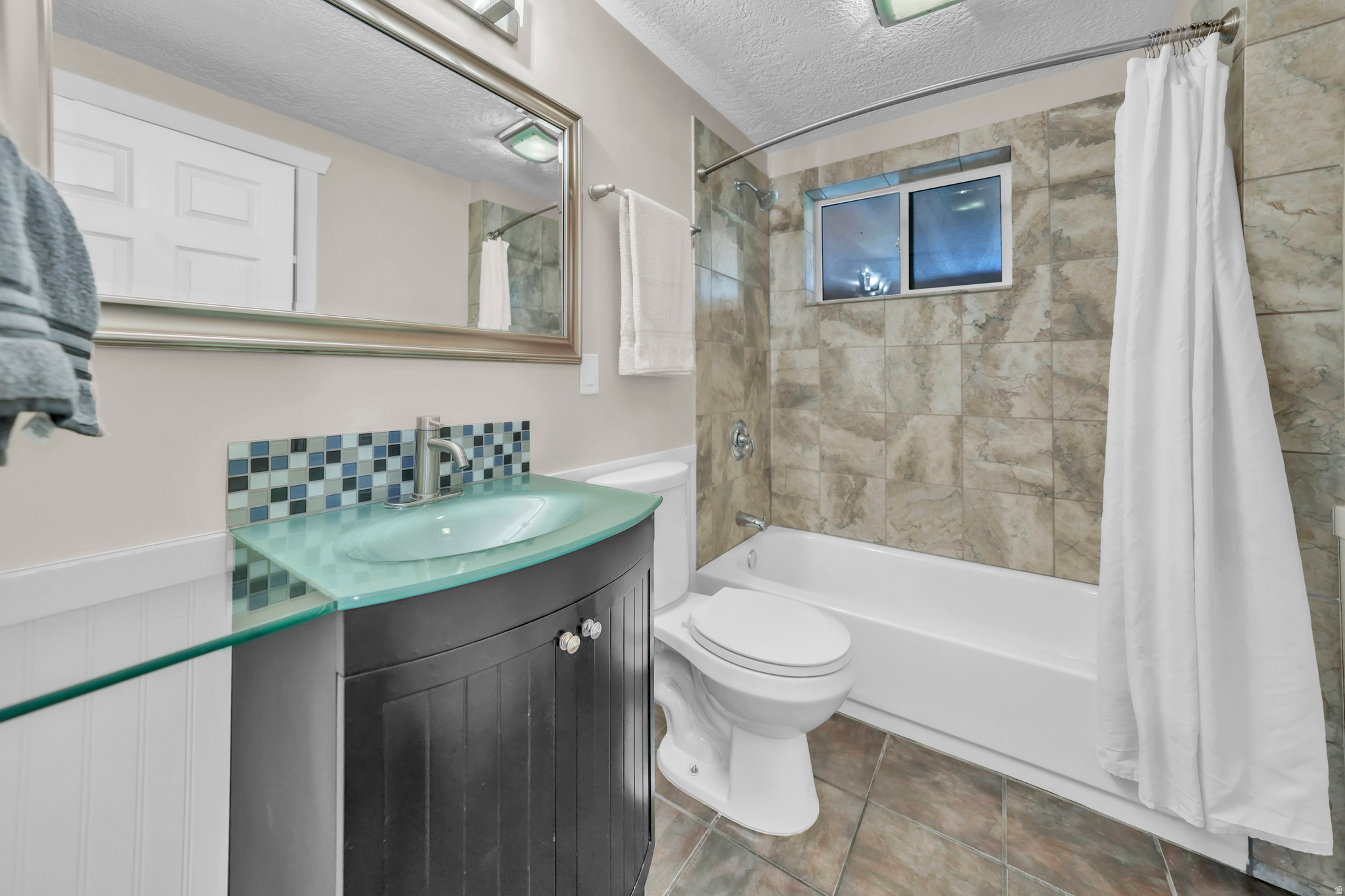 NORTH FIELD ESTATES SUBD - Residential