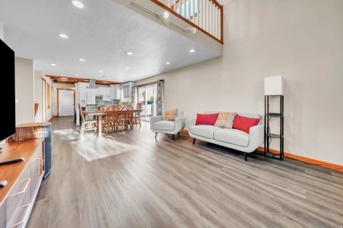 Tiny photo for 550 N 200 E, Wellsville, UT 84339 (MLS # 2120796)