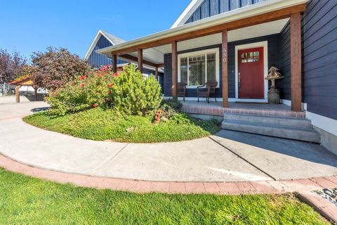 Tiny photo for 550 N 200 E, Wellsville, UT 84339 (MLS # 2120796)