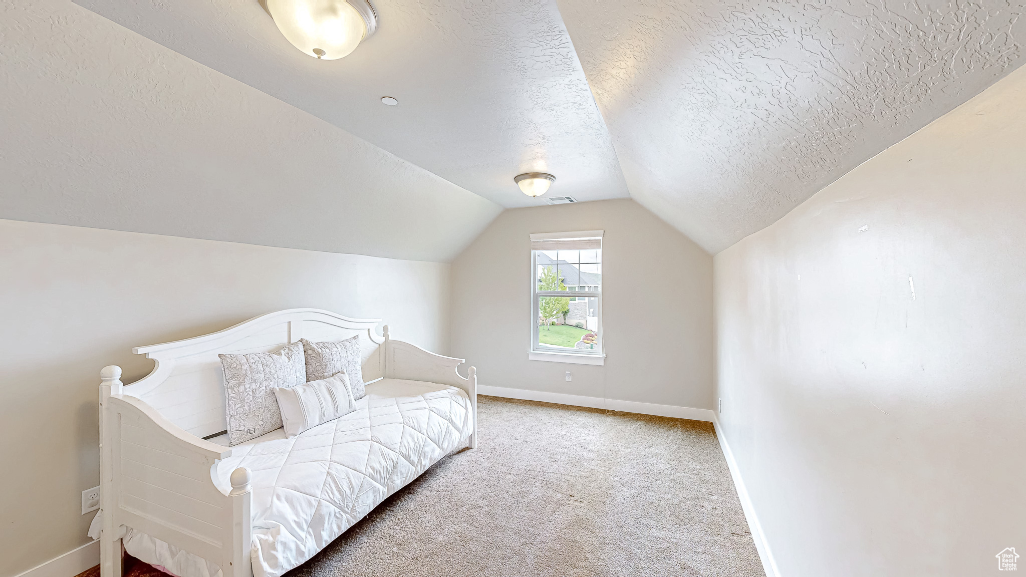 HARRISON HEIGHTS - Residential
