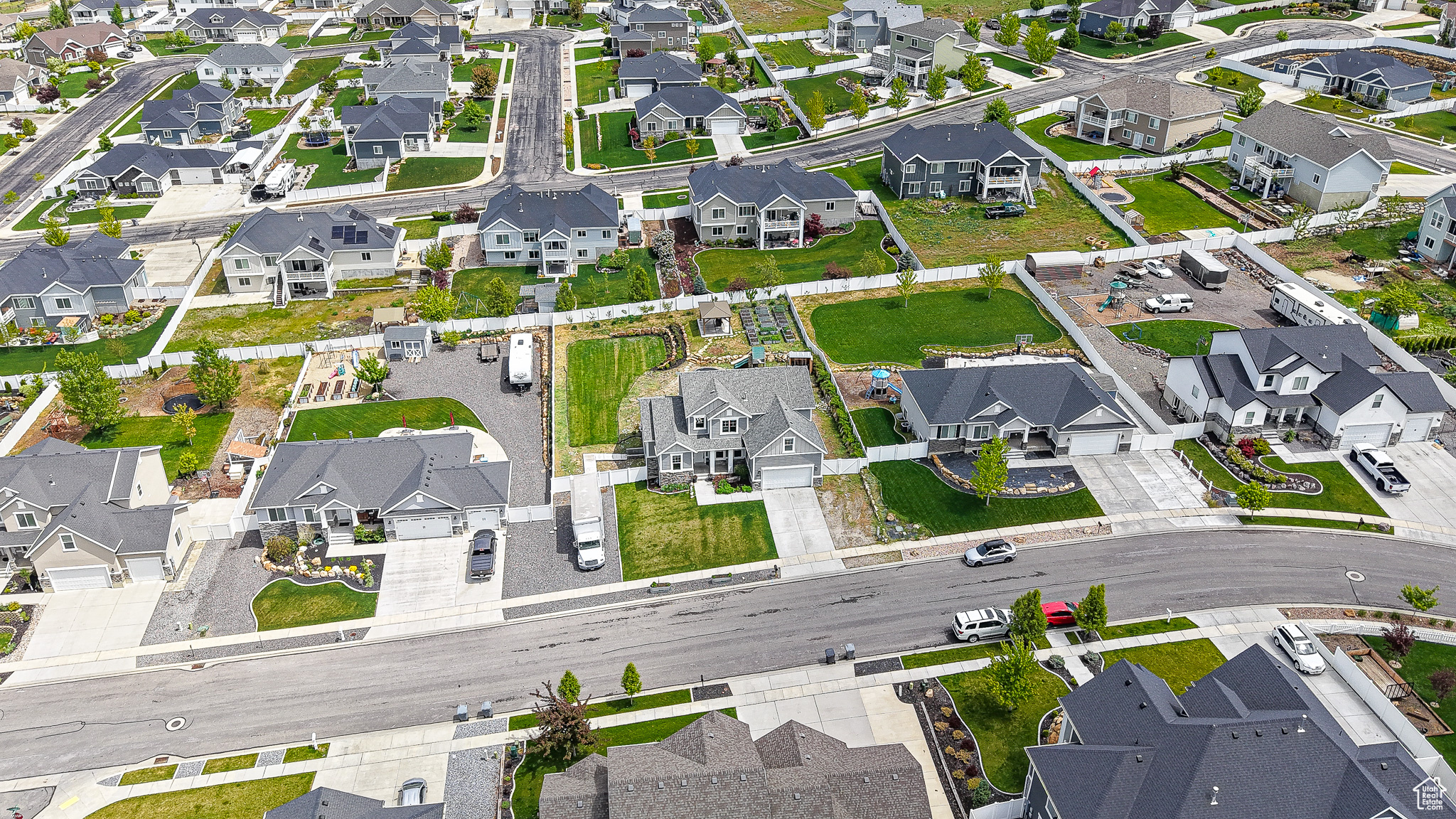 HARRISON HEIGHTS - Residential