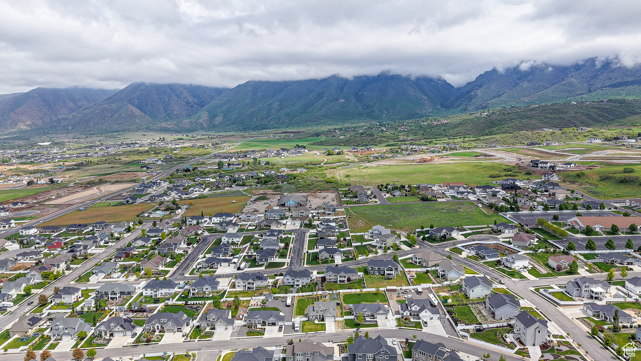 HARRISON HEIGHTS - Residential
