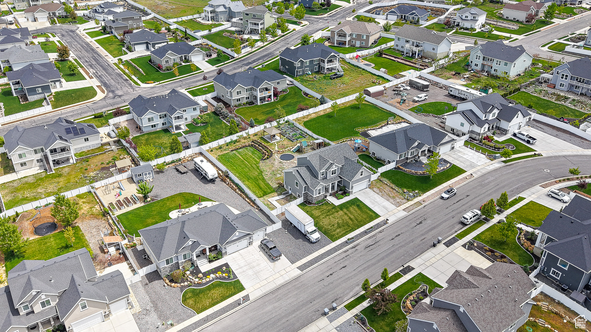 HARRISON HEIGHTS - Residential