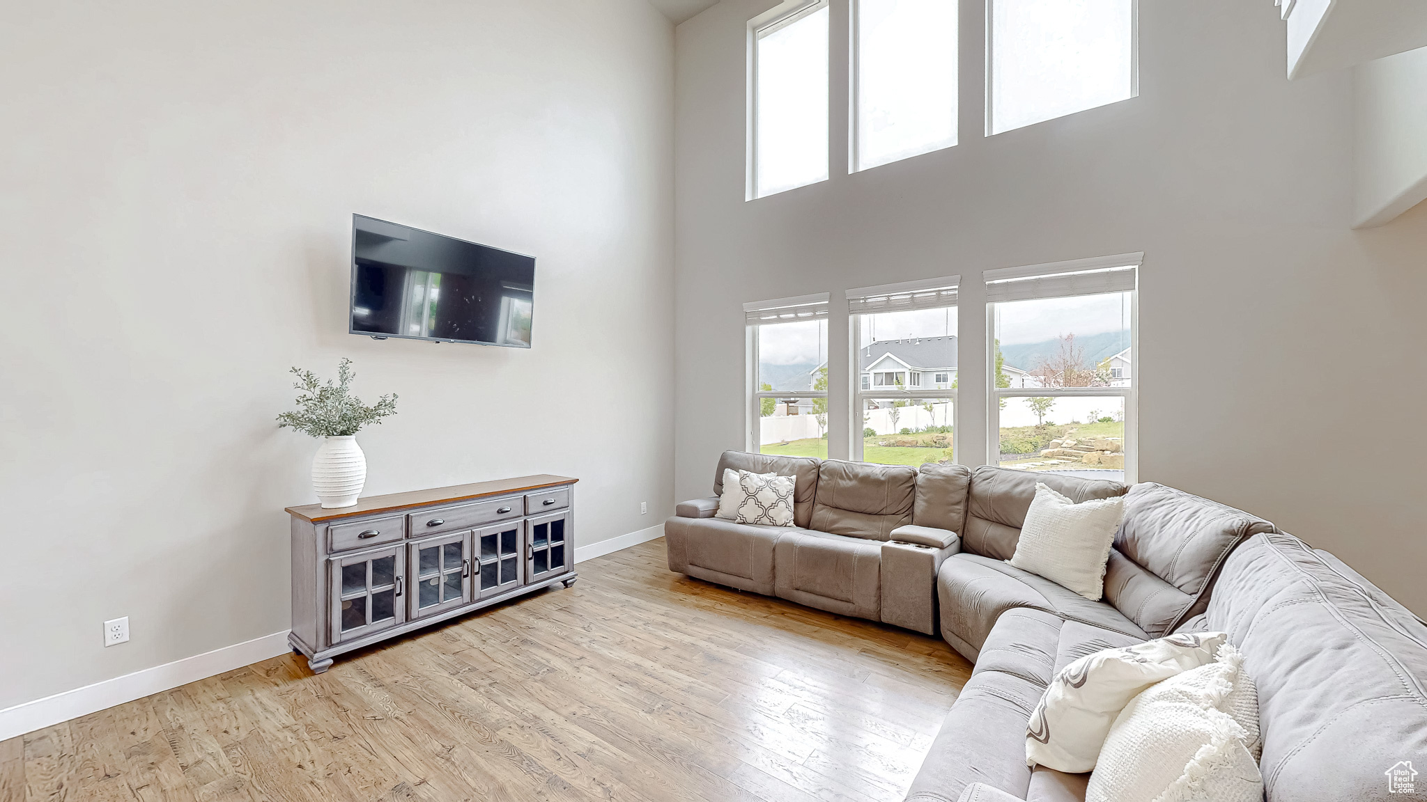 HARRISON HEIGHTS - Residential