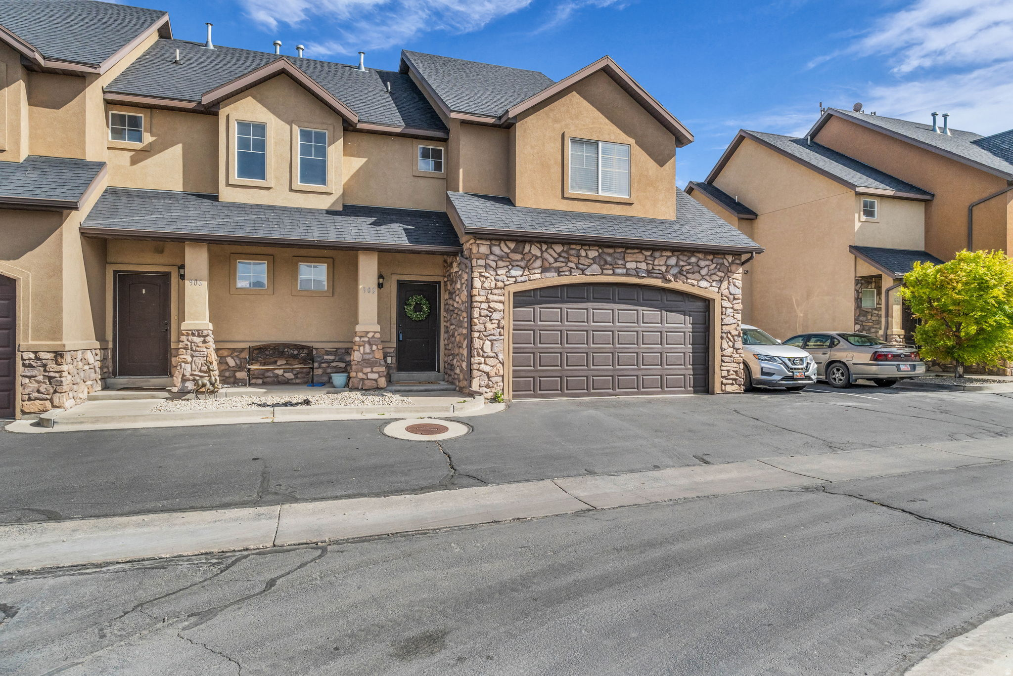 THE VILLAS AT MAPLEWOOD GROVE - Residential