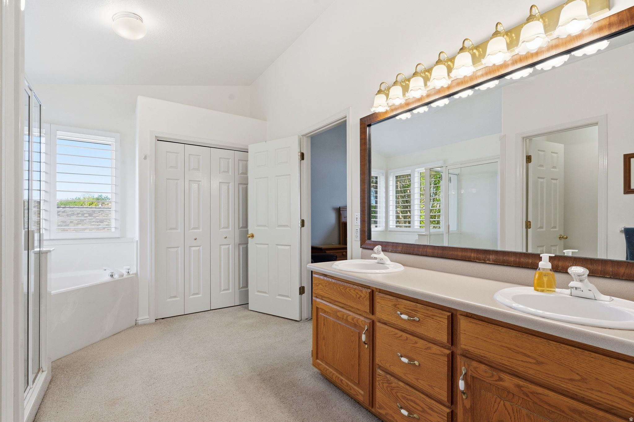 BORGS MTN VIEW ESTAT - Residential