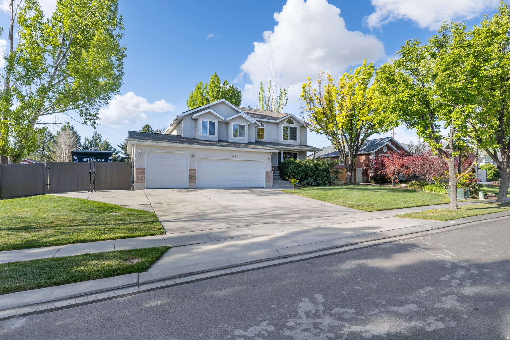 BORGS MTN VIEW ESTAT - Residential