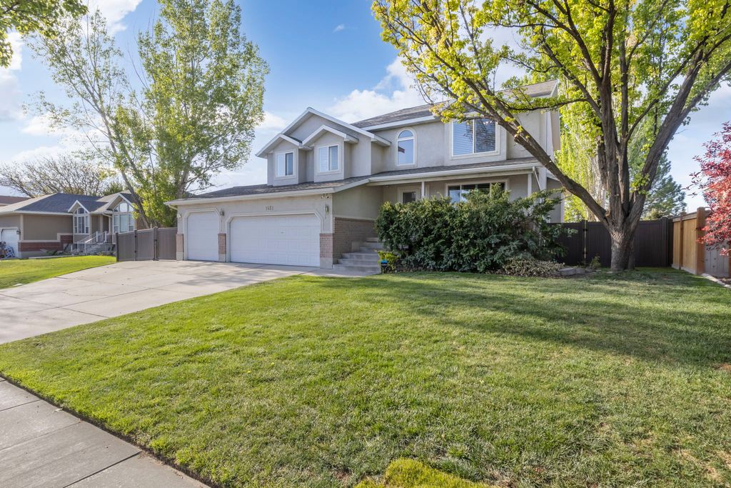 Photo of 1451 W 11150 S, South Jordan, UT 84095 (MLS # 2153713)
