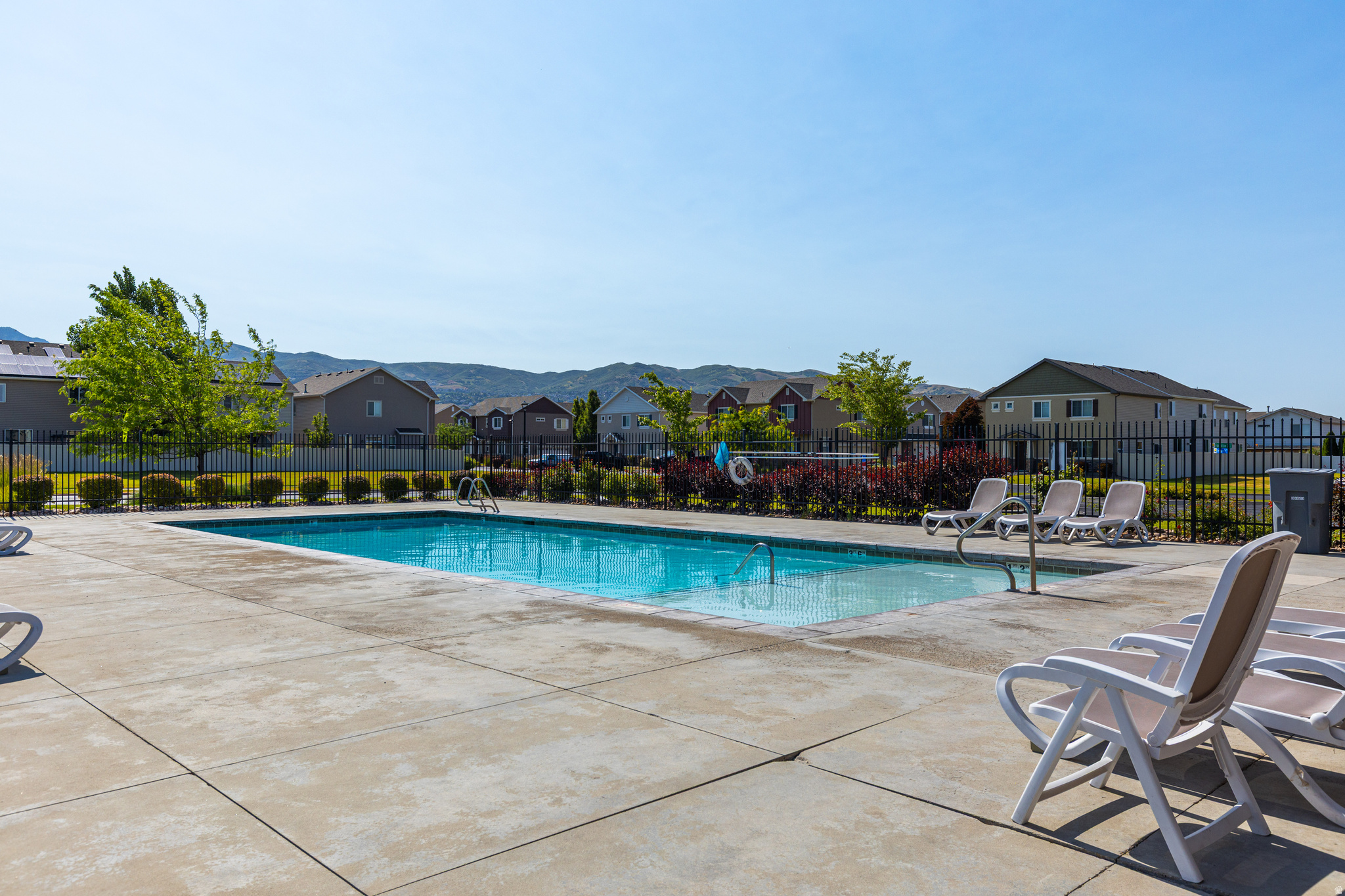 FOXBORO NORTH - Residential